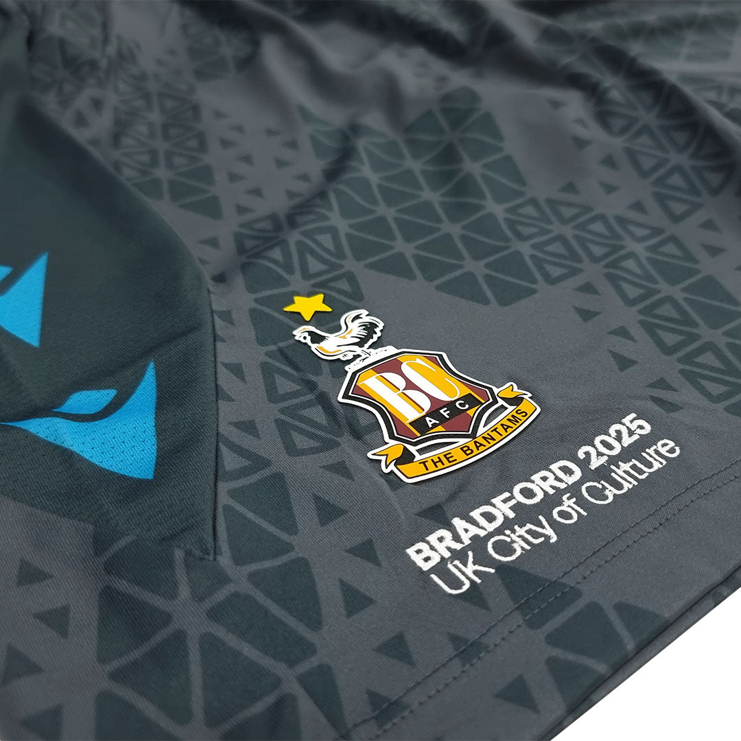 25/26 Away GK Short
